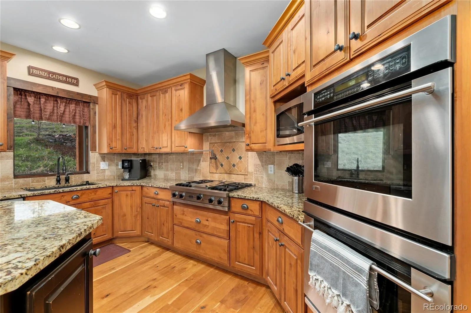 3048 Starling Court Castle Rock CO 80109 | MLS #REC3298405 06092026154804 1600 2