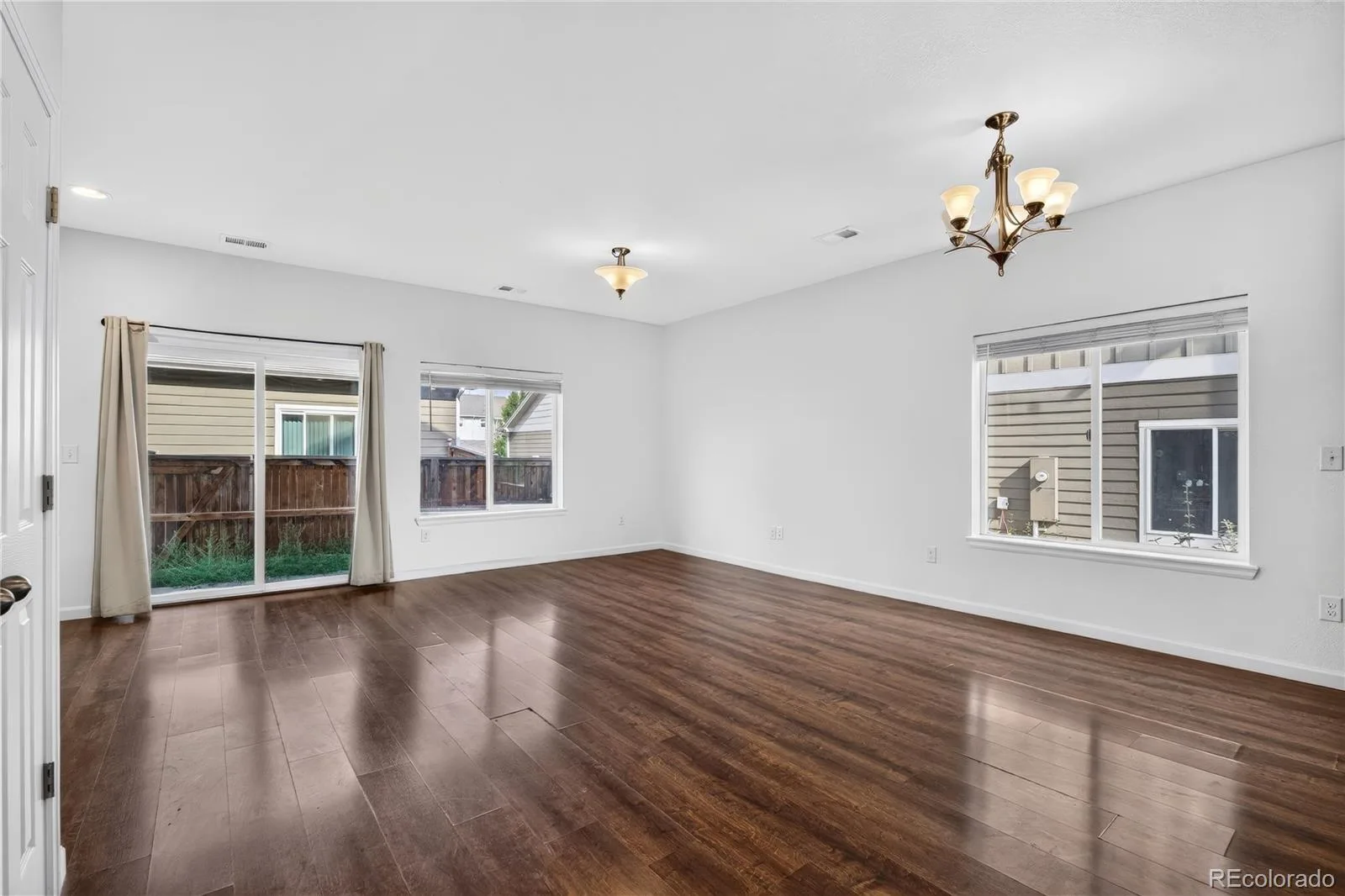 14700 E 104th Avenue #1406 Commerce City CO 80022 | MLS #REC3302519 08142026235651 1600 4