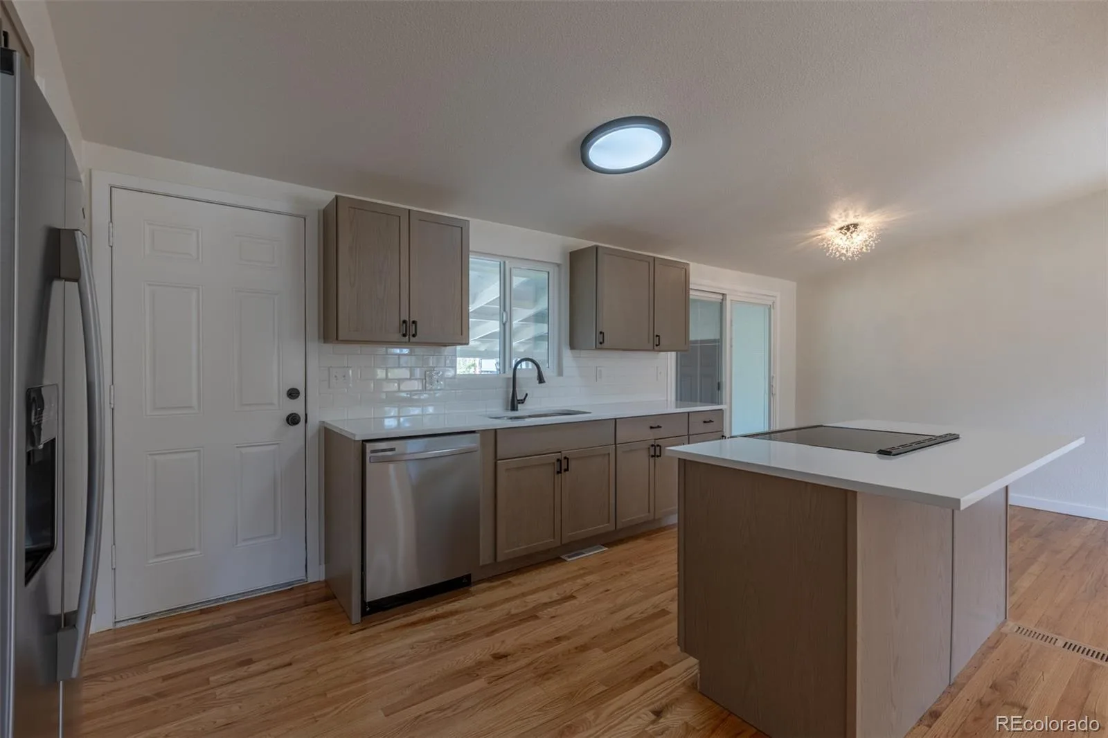 7819 Applewood Lane Denver CO 80221 | MLS #REC3302932 07262026045431 1600 15