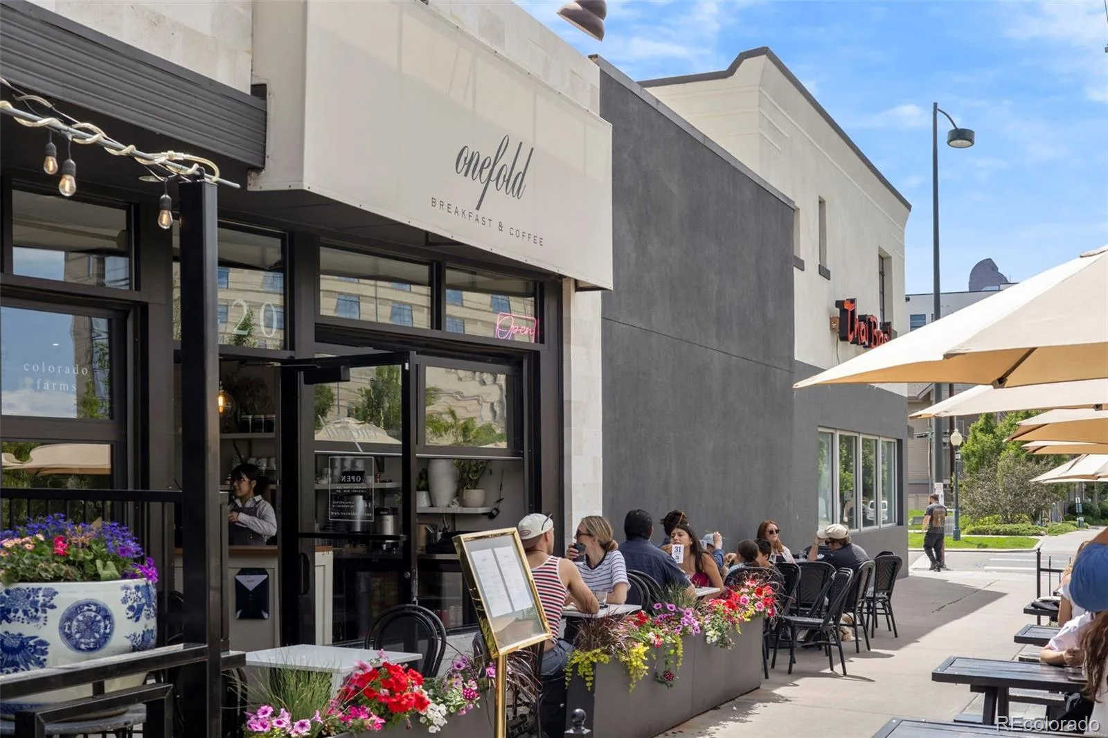 3021 Locust Street Denver CO 80207 | MLS #REC3303177 08082026052308 1600 43