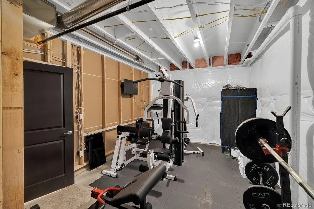 3847 N Catawba Way Aurora CO 80019 | MLS #REC3304874 09232026144534 1024 16