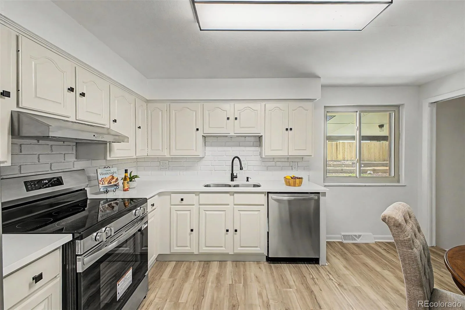 7682 Jay Court Arvada CO 80003 MLS #REC3305594 07032026205252 1600 10