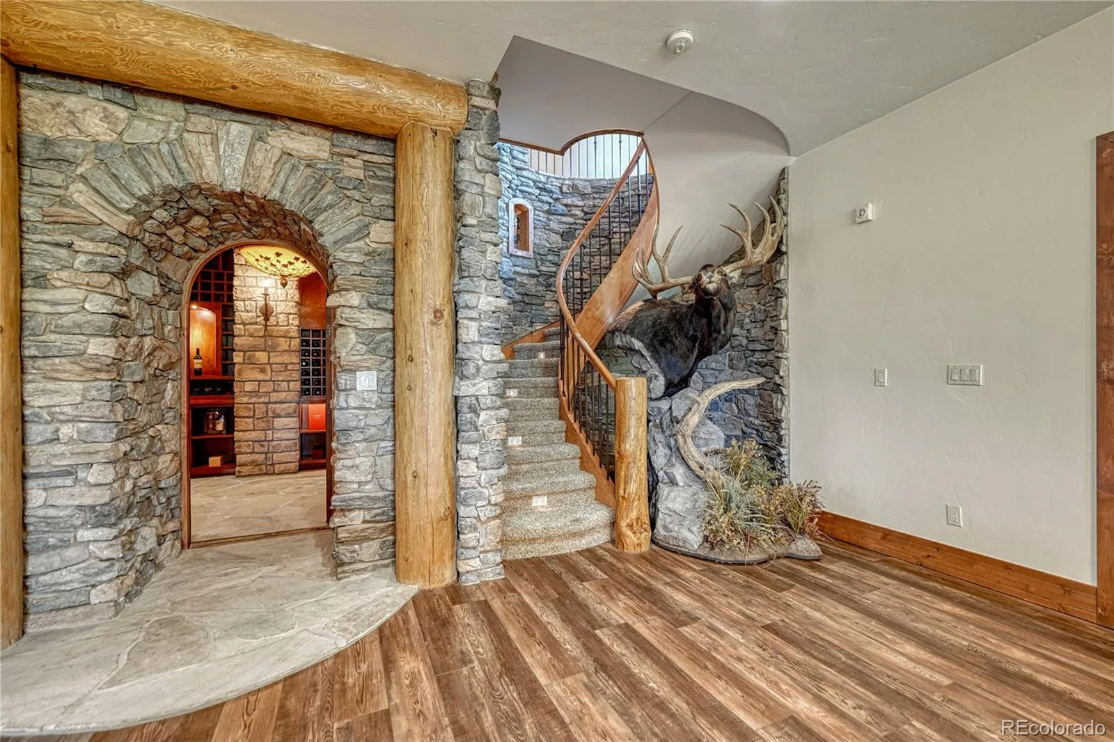 5181 Warbler Court Parker CO 80134 | MLS #REC3305672 08142026185605 1600 32