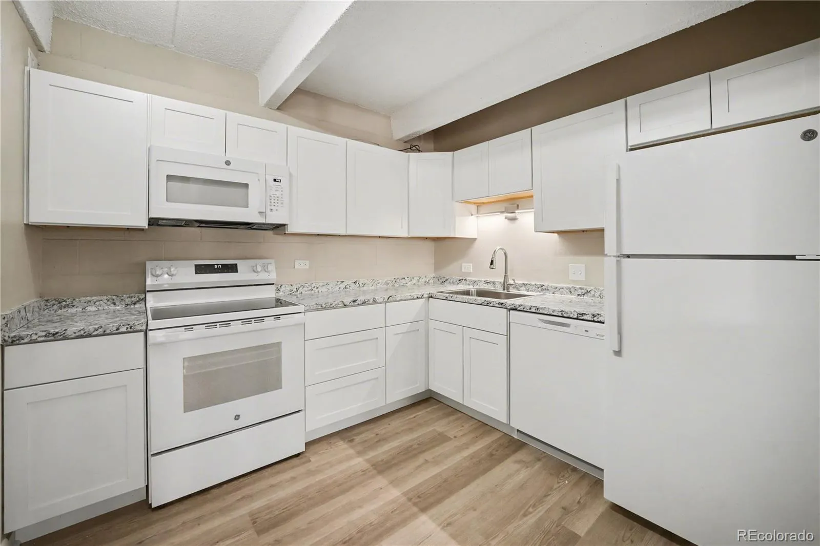 555 E 10th Avenue #211 Denver CO 80203 MLS #REC3305988 04212026170915 1600 1