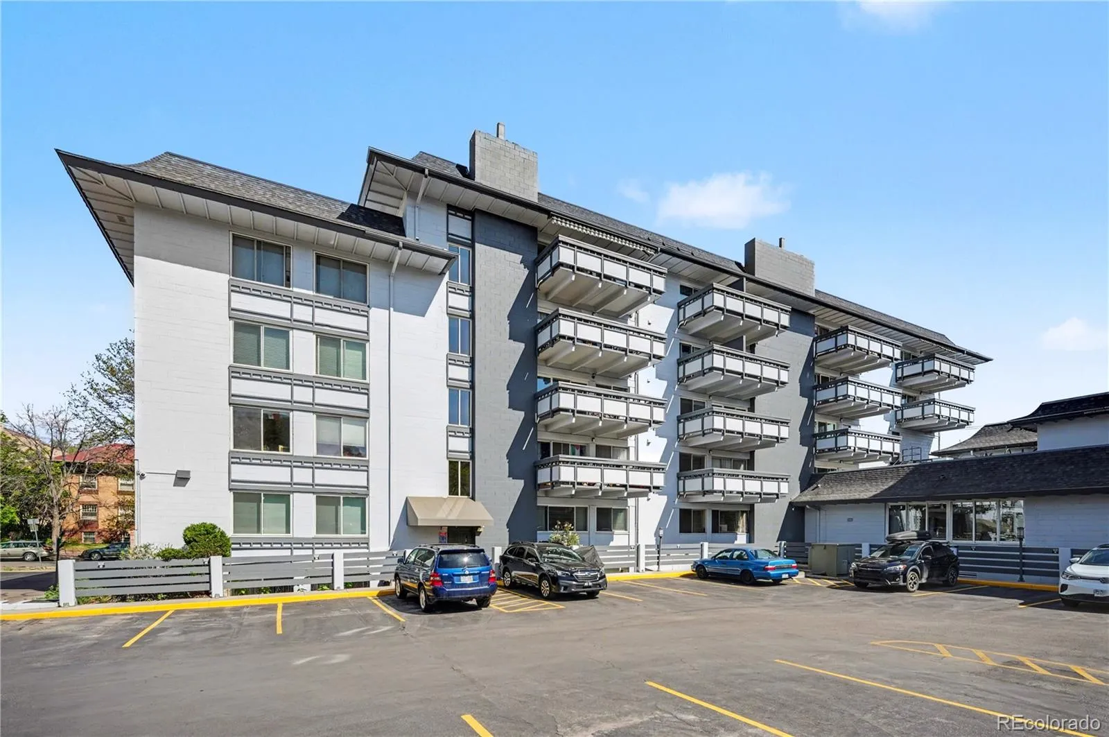 555 E 10th Avenue #211 Denver CO 80203 MLS #REC3305988 04212026170915 1600 12