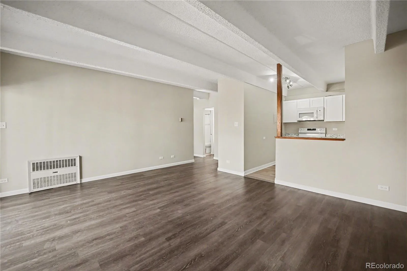 555 E 10th Avenue #211 Denver CO 80203 MLS #REC3305988 04212026170915 1600 5