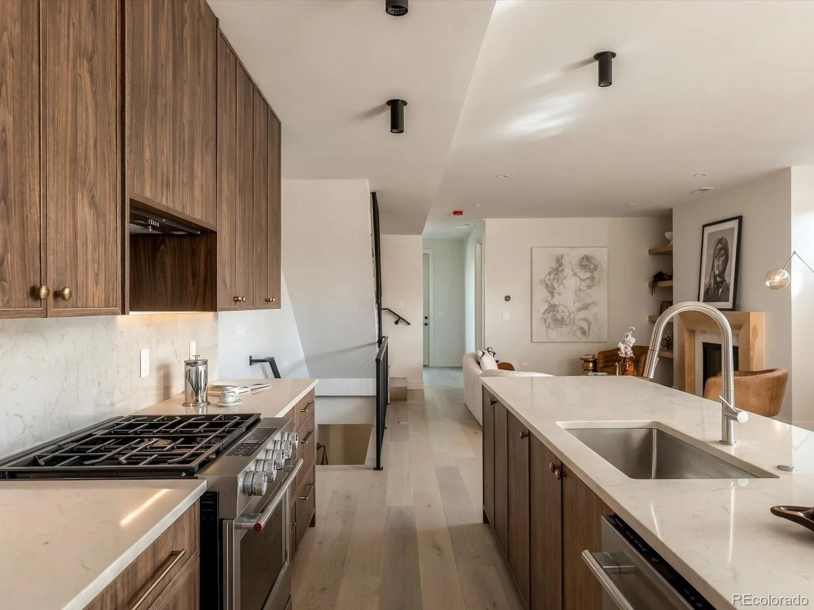2687 Hazel Court Denver CO 80211 | MLS #REC3306805 10072026144937 1600 11