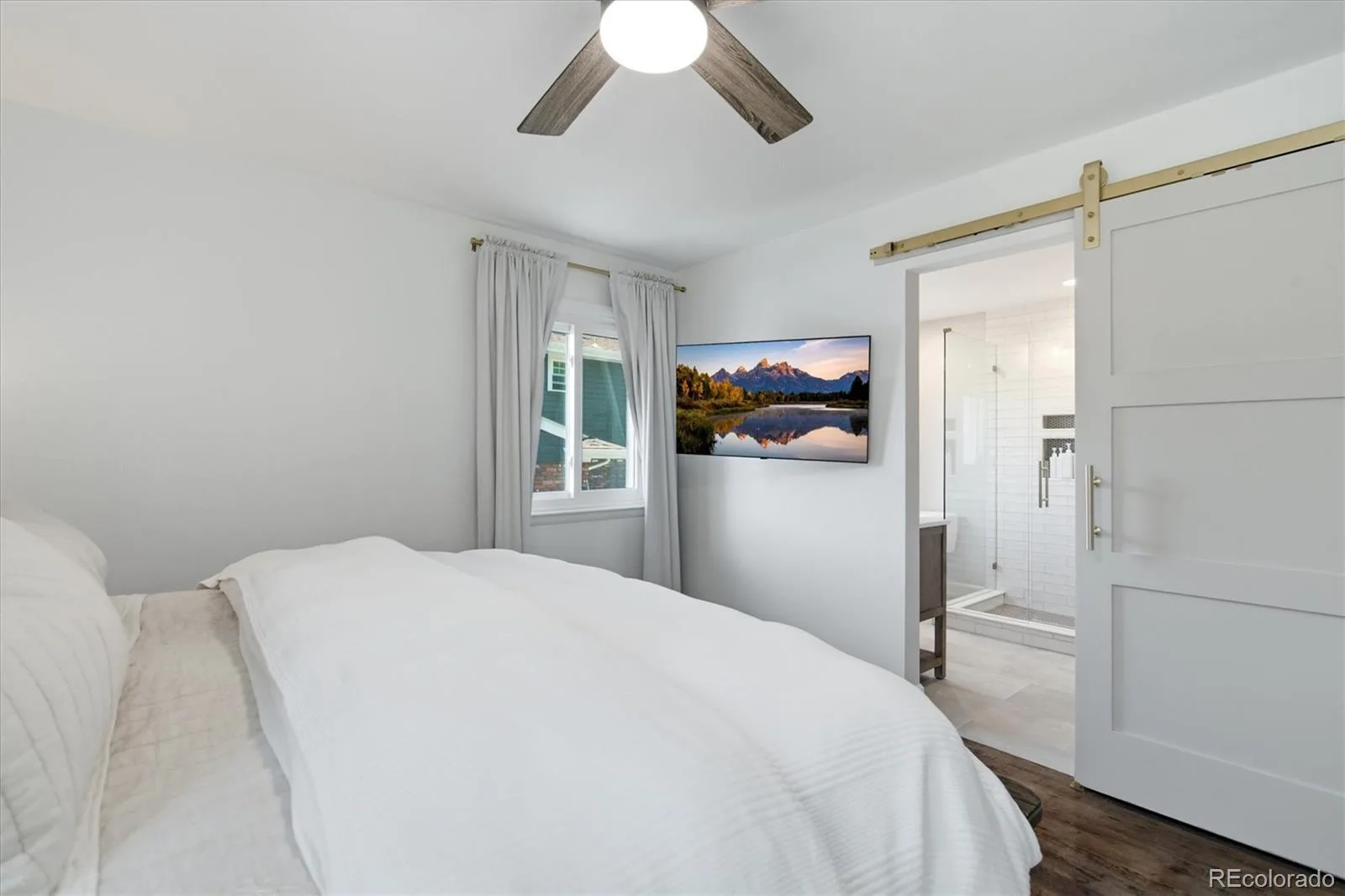 2409 W Quinn Avenue Littleton CO 80120 | MLS #REC3307335 08282026185821 1600 19