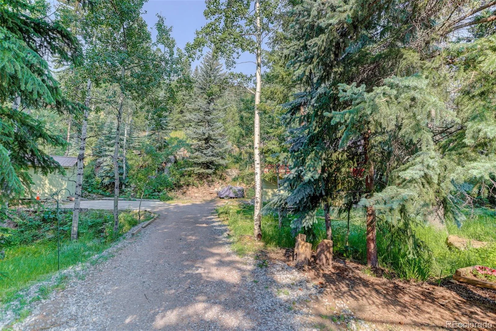 7361 Brook Forest Drive Evergreen CO 80439 | MLS #REC3307370 08292026190725 1600 23