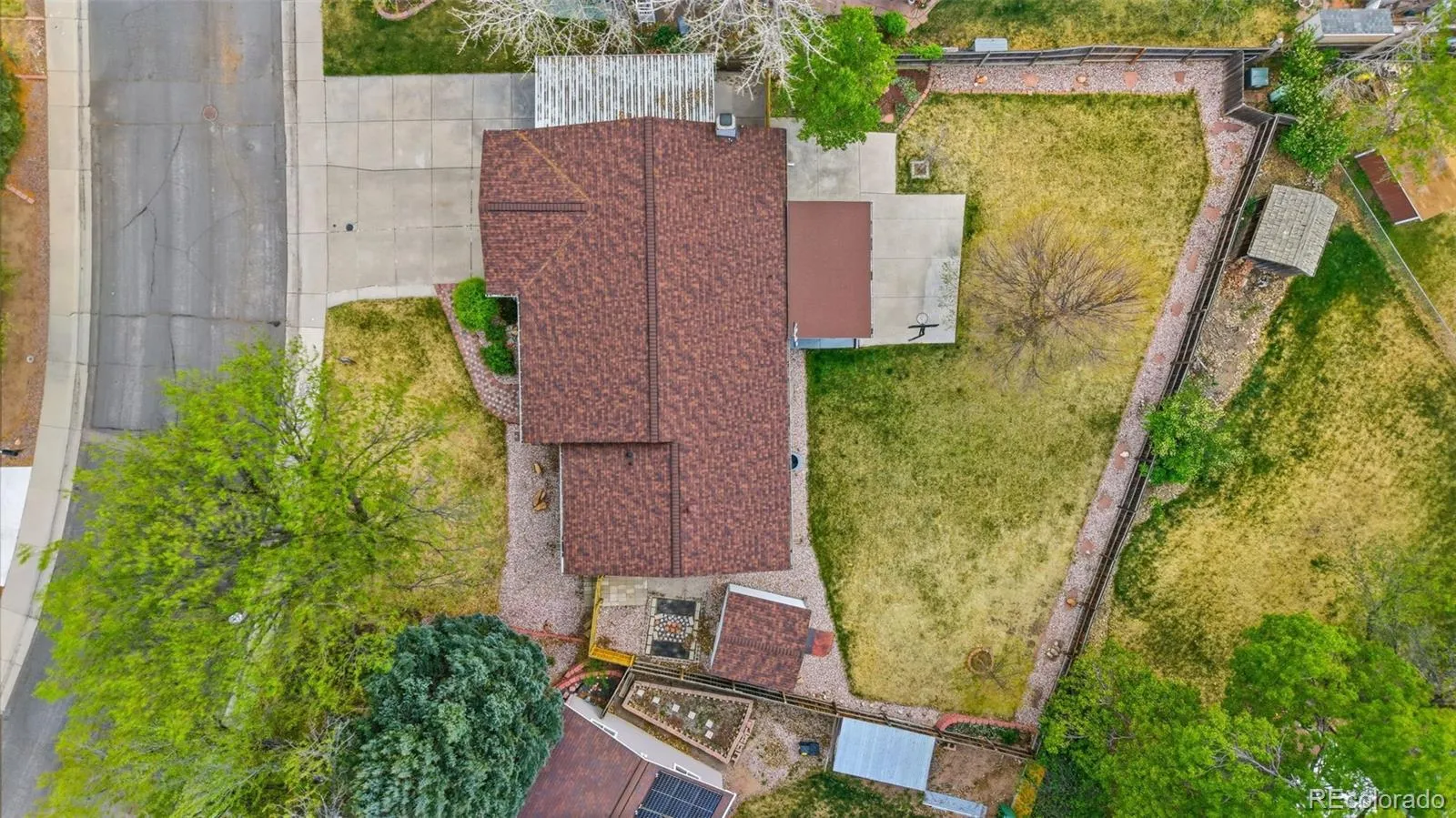 7053 Taft Street Arvada CO 80004 MLS #REC3307760 04242026003950 1600 37