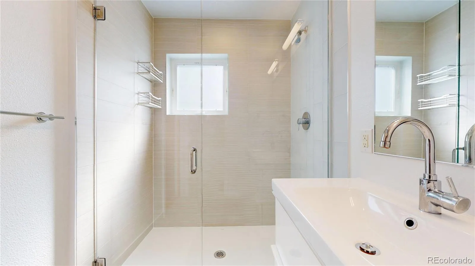 04142026212520 1600 23