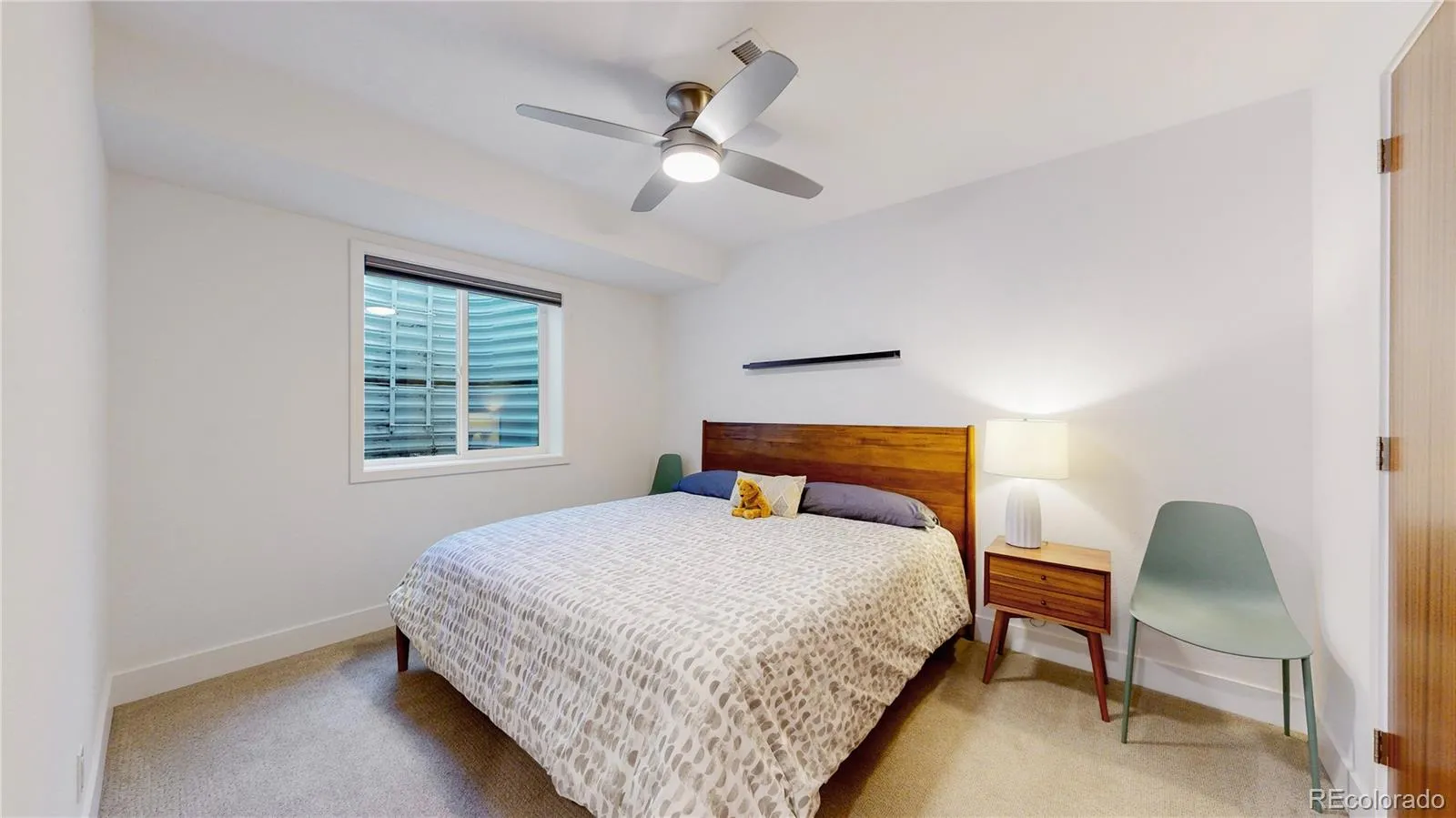 04142026212520 1600 25