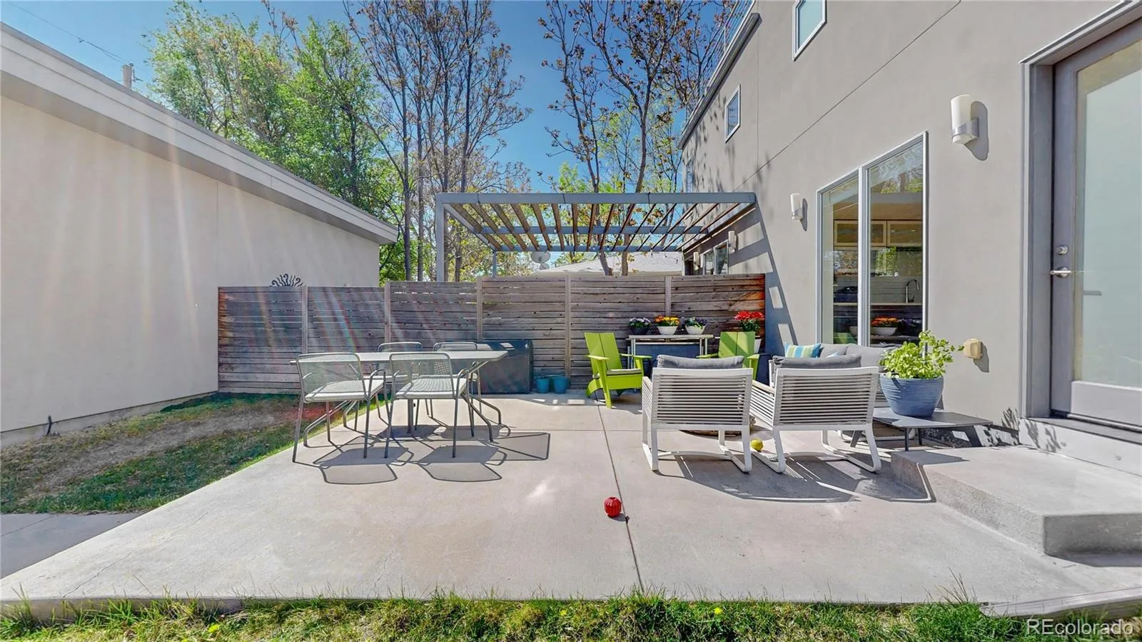 04142026212520 1600 36