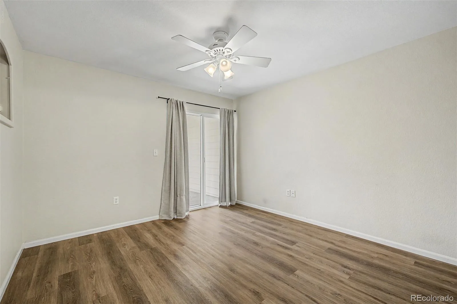 1629 S Deframe Street #B8 Denver CO 80228 | MLS #REC3312369 08232026185409 1600 13