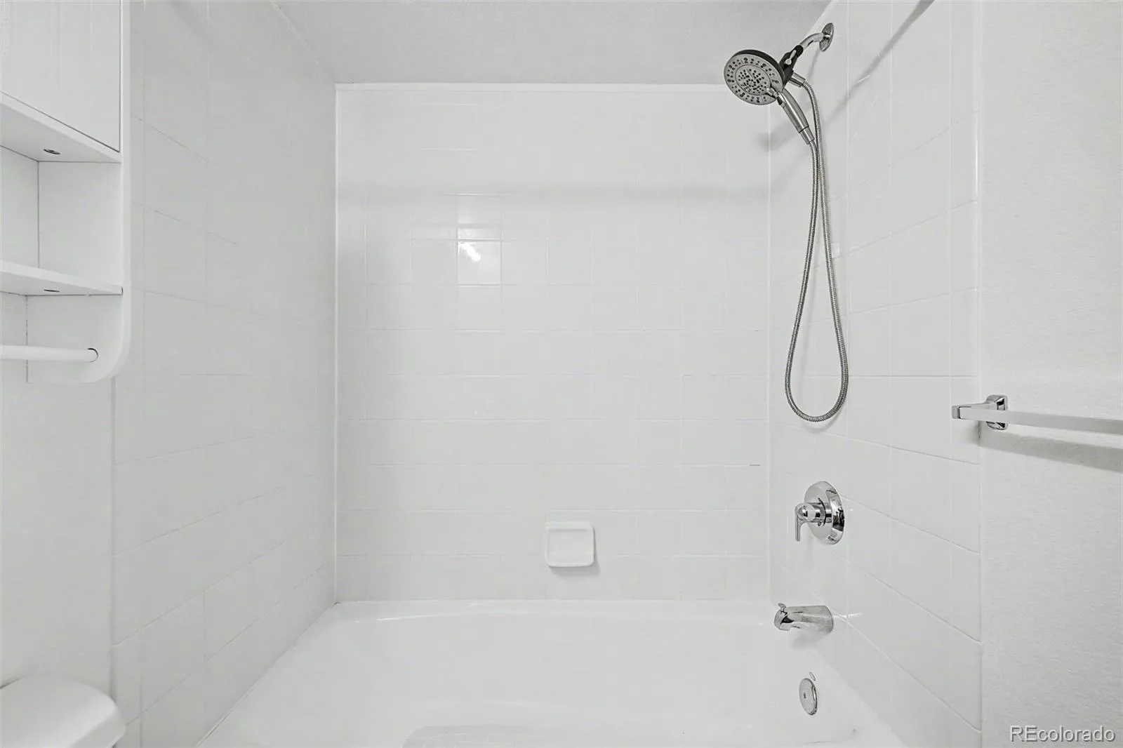 1629 S Deframe Street #B8 Denver CO 80228 | MLS #REC3312369 08232026185409 1600 17
