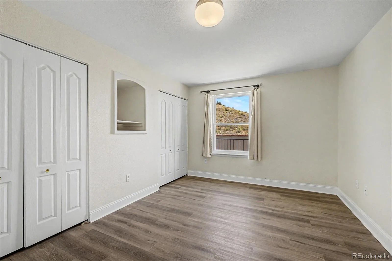 1629 S Deframe Street #B8 Denver CO 80228 | MLS #REC3312369 08232026185409 1600 19
