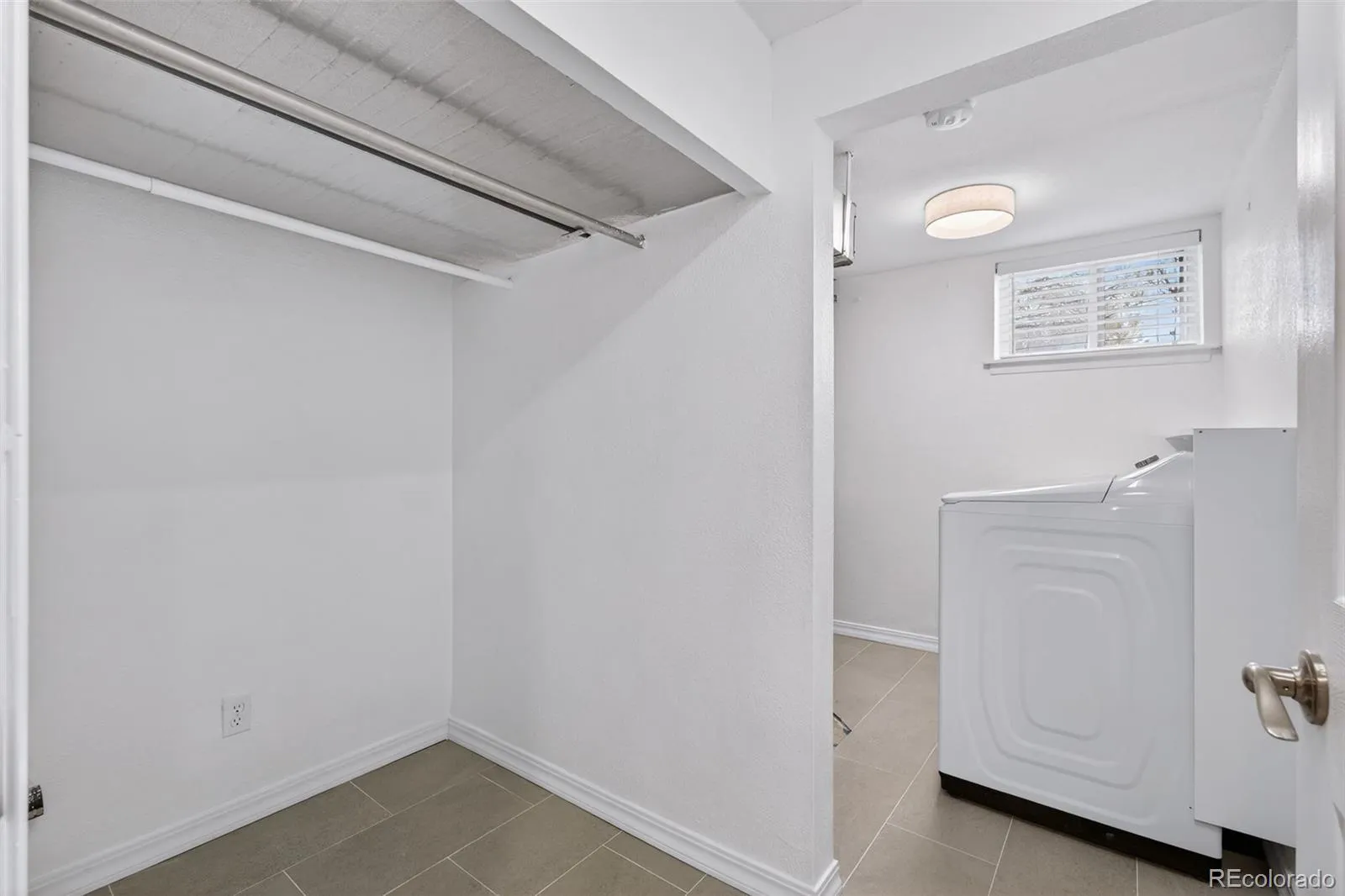 04092026215201 1600 32