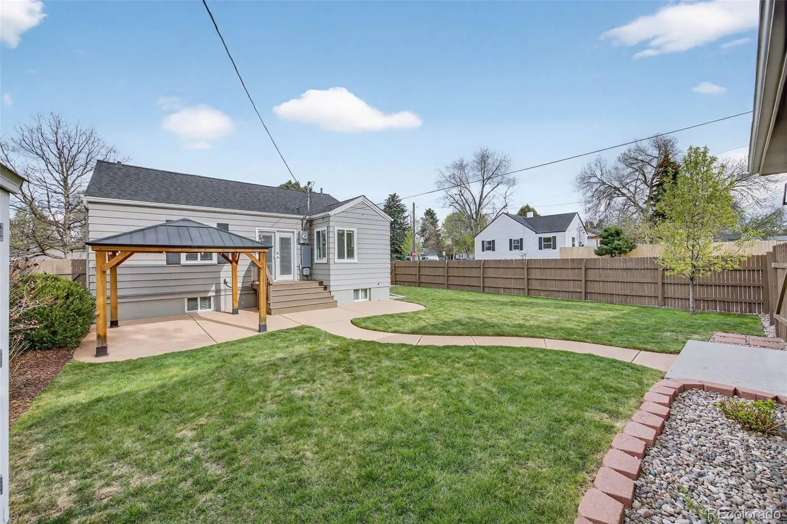 04092026215201 1600 38