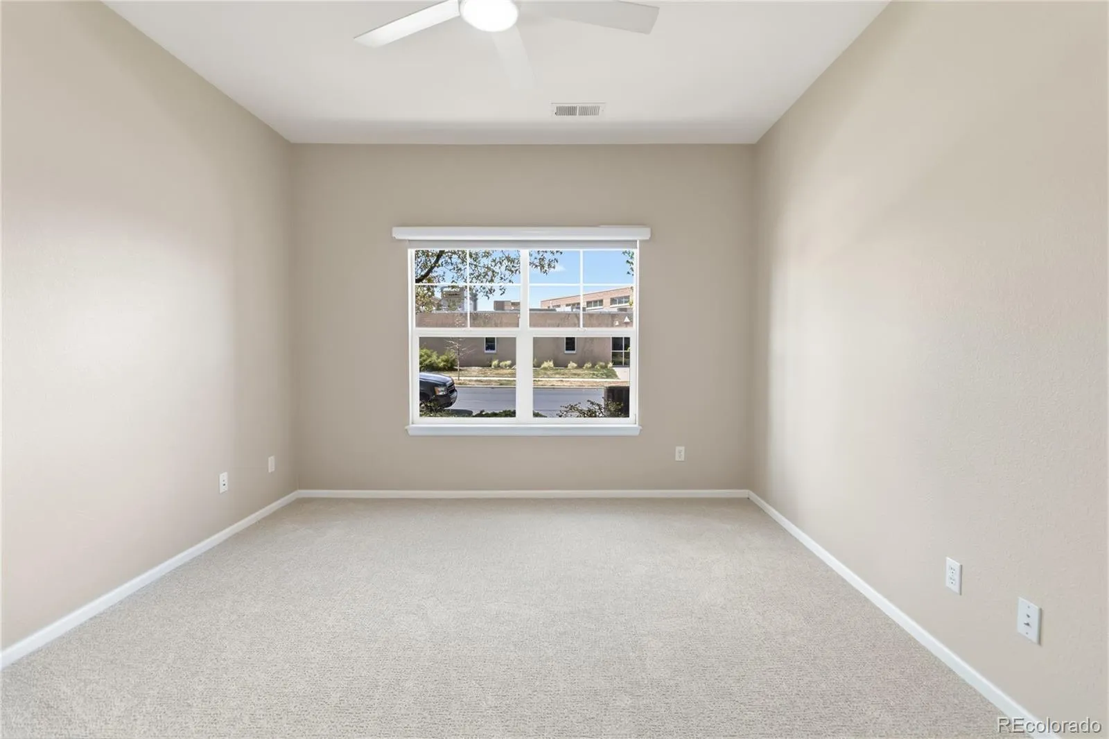 8200 E 8th Avenue #6101 Denver CO 80230 MLS #REC3316013 04112026010733 1600 13