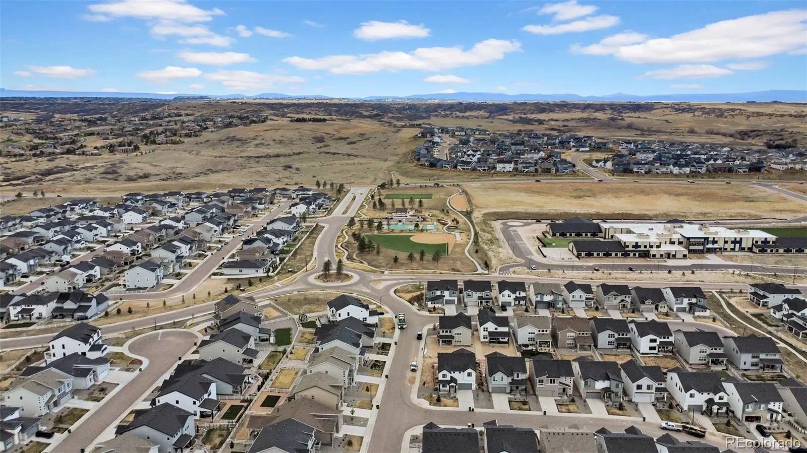 5907 Presidio Parkway Parker CO 80134 MLS #REC3317208 05052026035852 1600 31