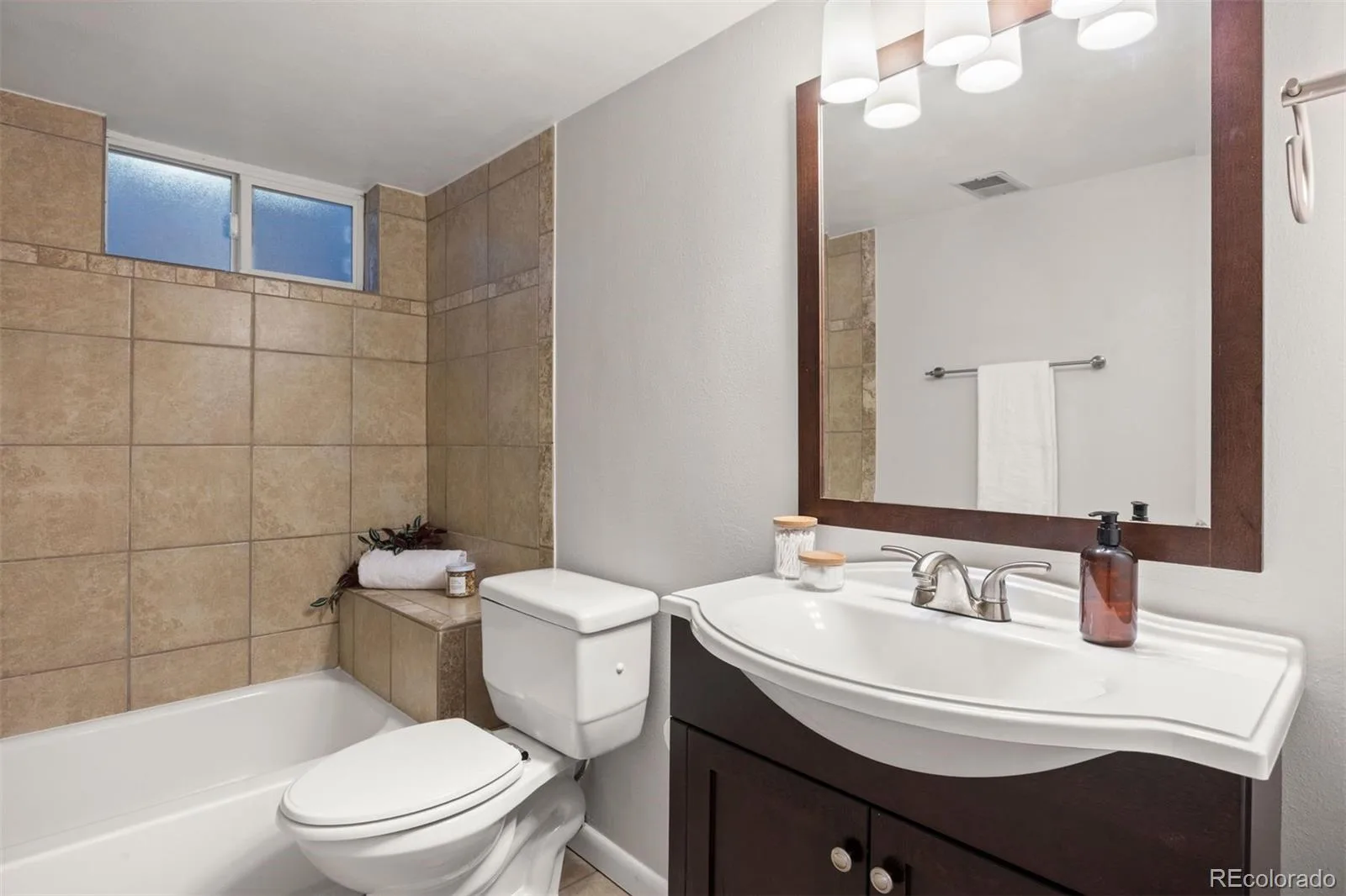 1822 S Olive Street Denver CO 80224 | MLS #REC3318497 07162026174844 1600 23