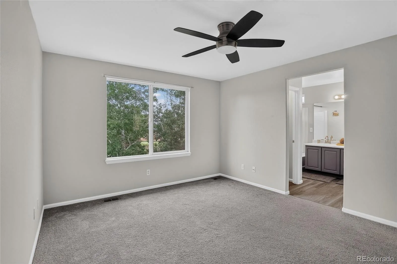 11421 Ebony Street Longmont CO 80504 MLS #REC3319718 07032026180537 1600 14