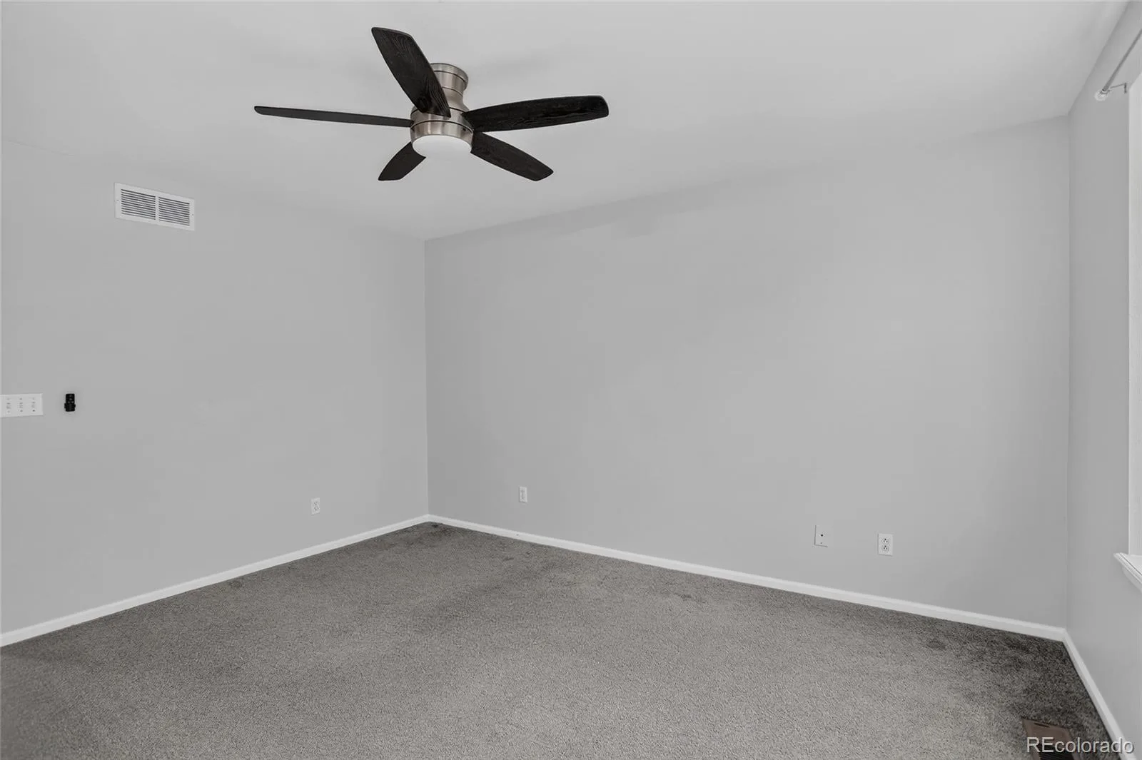 11421 Ebony Street Longmont CO 80504 MLS #REC3319718 07032026180537 1600 16