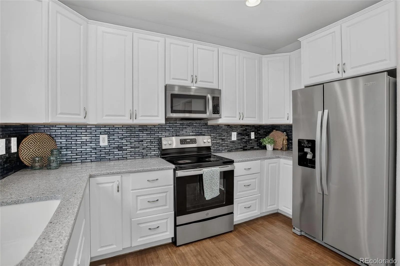 11421 Ebony Street Longmont CO 80504 MLS #REC3319718 07032026180537 1600 5
