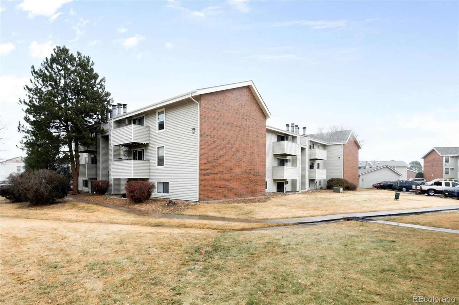10150 E Virginia Avenue #7-201 Denver CO 80247 | MLS #REC3320001 06112026215102 1600 4