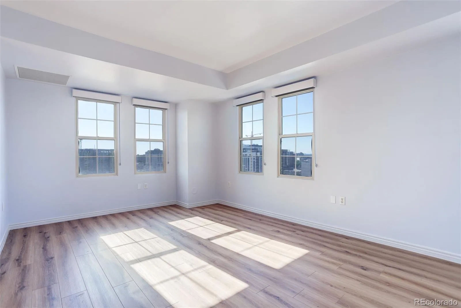 300 W 11th Avenue #17B Denver CO 80204 MLS #REC3320876 07032026043658 1600 18