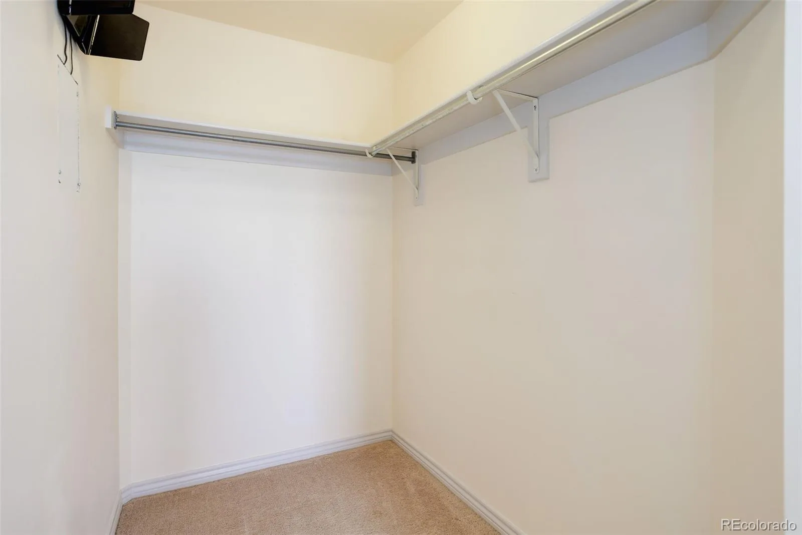 300 W 11th Avenue #17B Denver CO 80204 MLS #REC3320876 07032026043658 1600 28