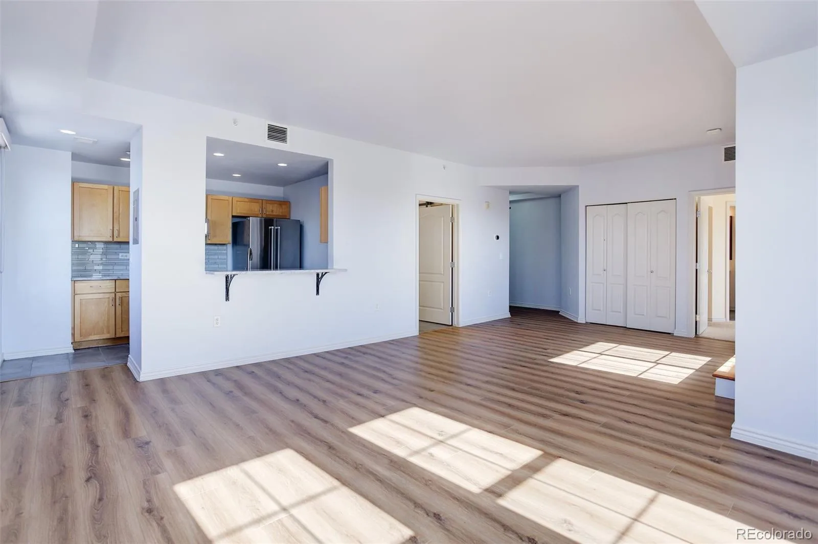 300 W 11th Avenue #17B Denver CO 80204 MLS #REC3320876 07032026043658 1600 6