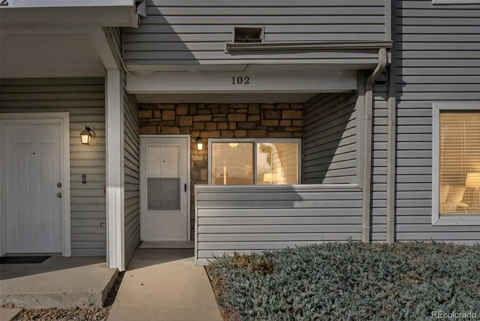 911 S Zeno Way #102 Aurora CO 80017 MLS #REC3321556 03042026221332 1600 0