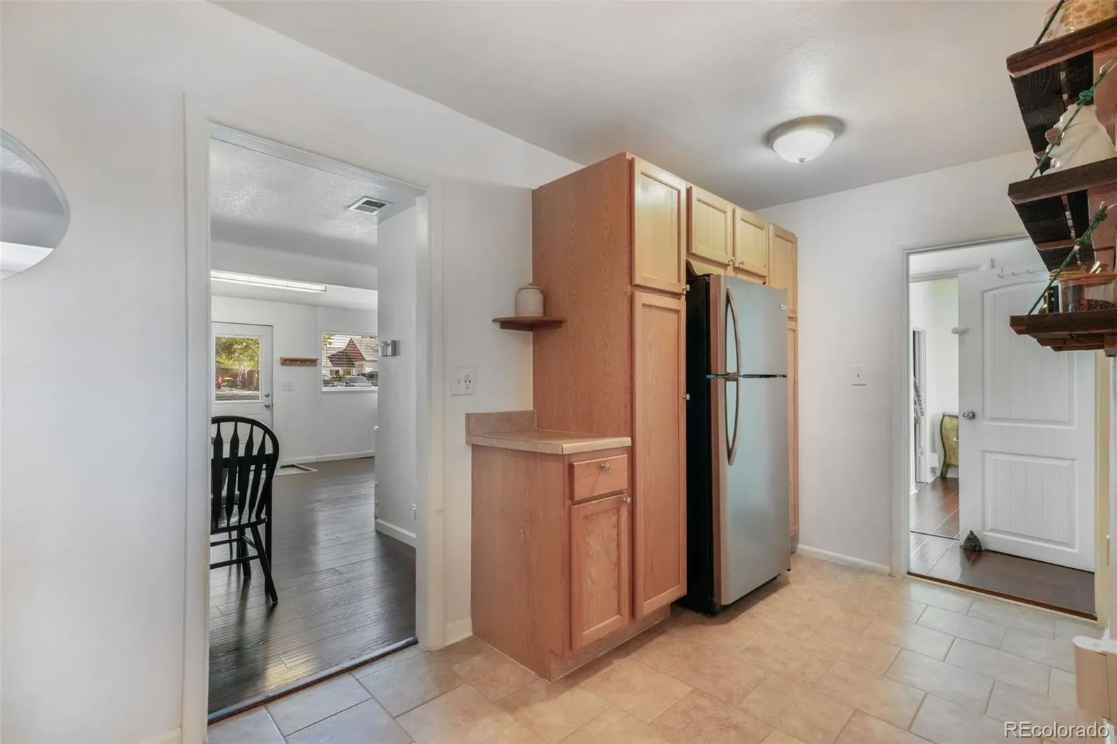 11860 W Independence Avenue Lakewood CO 80401 MLS #REC3321745 05152026145812 1600 18