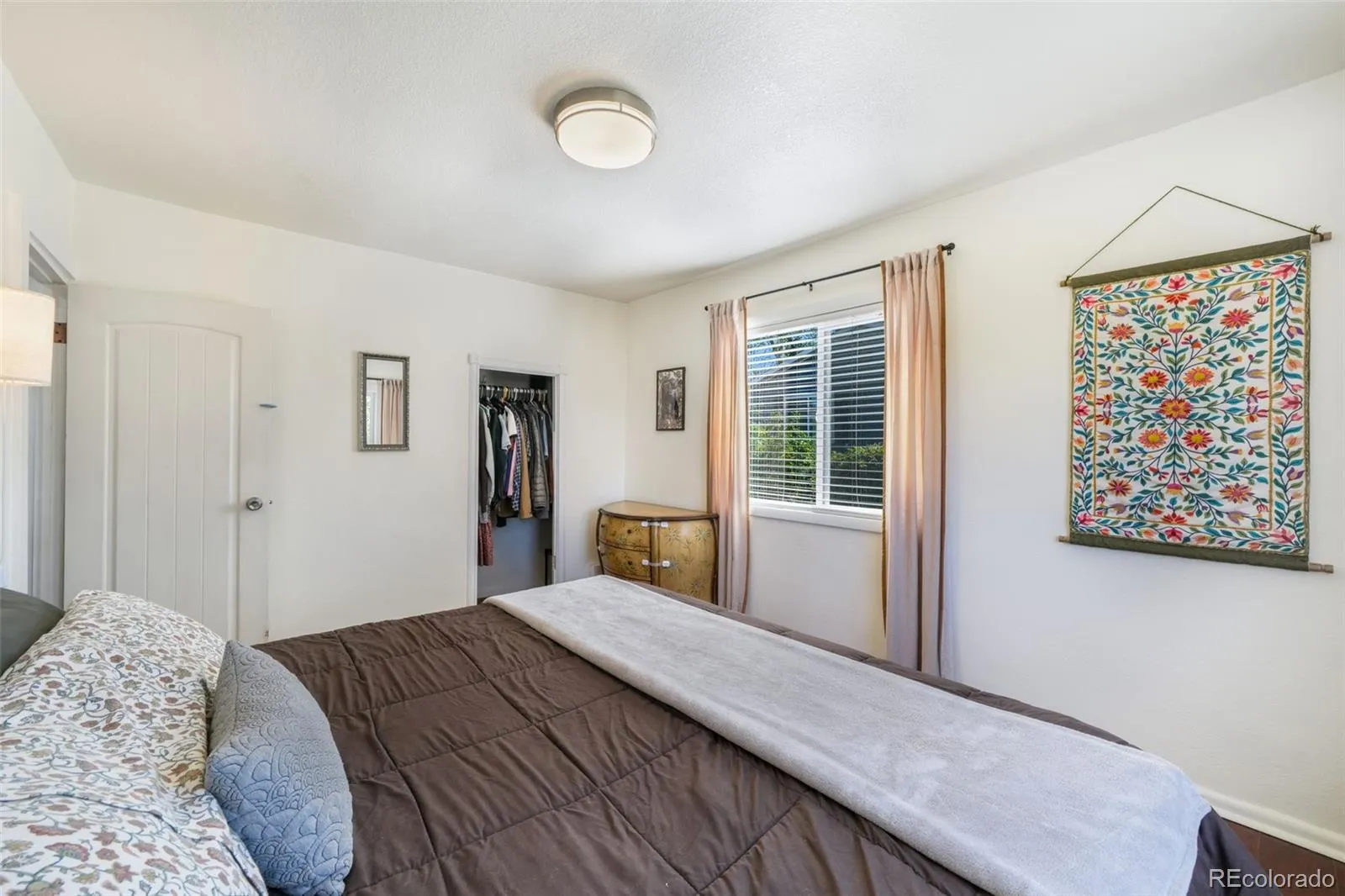 11860 W Independence Avenue Lakewood CO 80401 MLS #REC3321745 05152026145812 1600 27