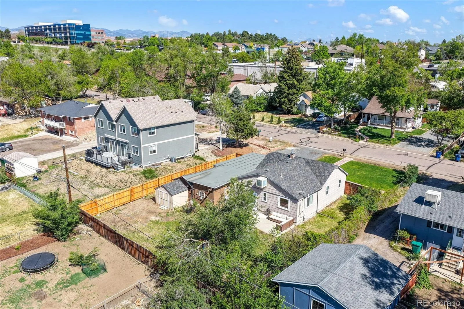 11860 W Independence Avenue Lakewood CO 80401 MLS #REC3321745 05152026145812 1600 46