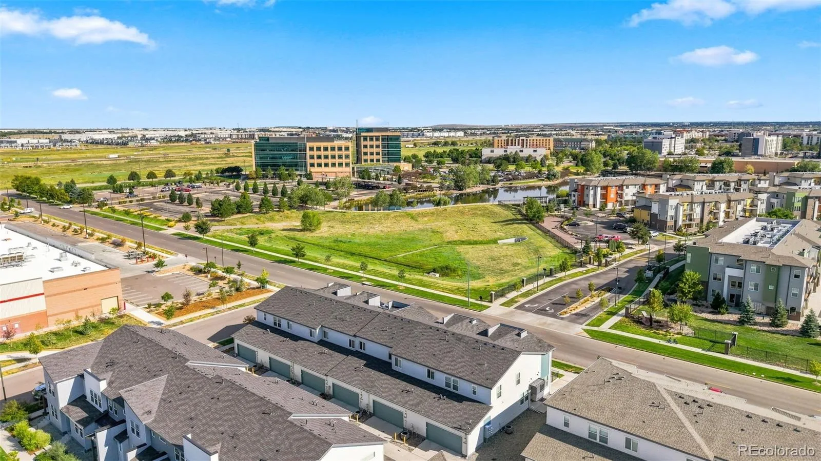 16291 Bolling Drive Denver CO 80239 | MLS #REC3322447 08272026144453 1600 36