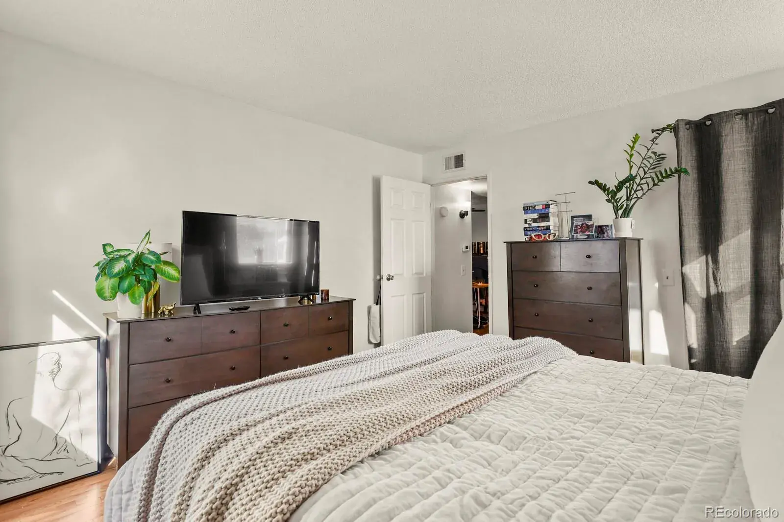 8555 Fairmount Drive #G208 Denver CO 80247 MLS #REC3322733 02272026145808 1600 17
