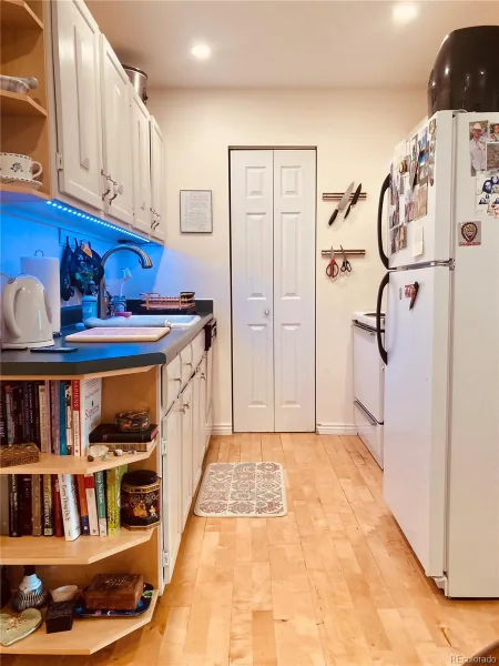 501 Golden Circle #303 Golden CO 80401 | MLS #REC3324679 07212026192742 800 1