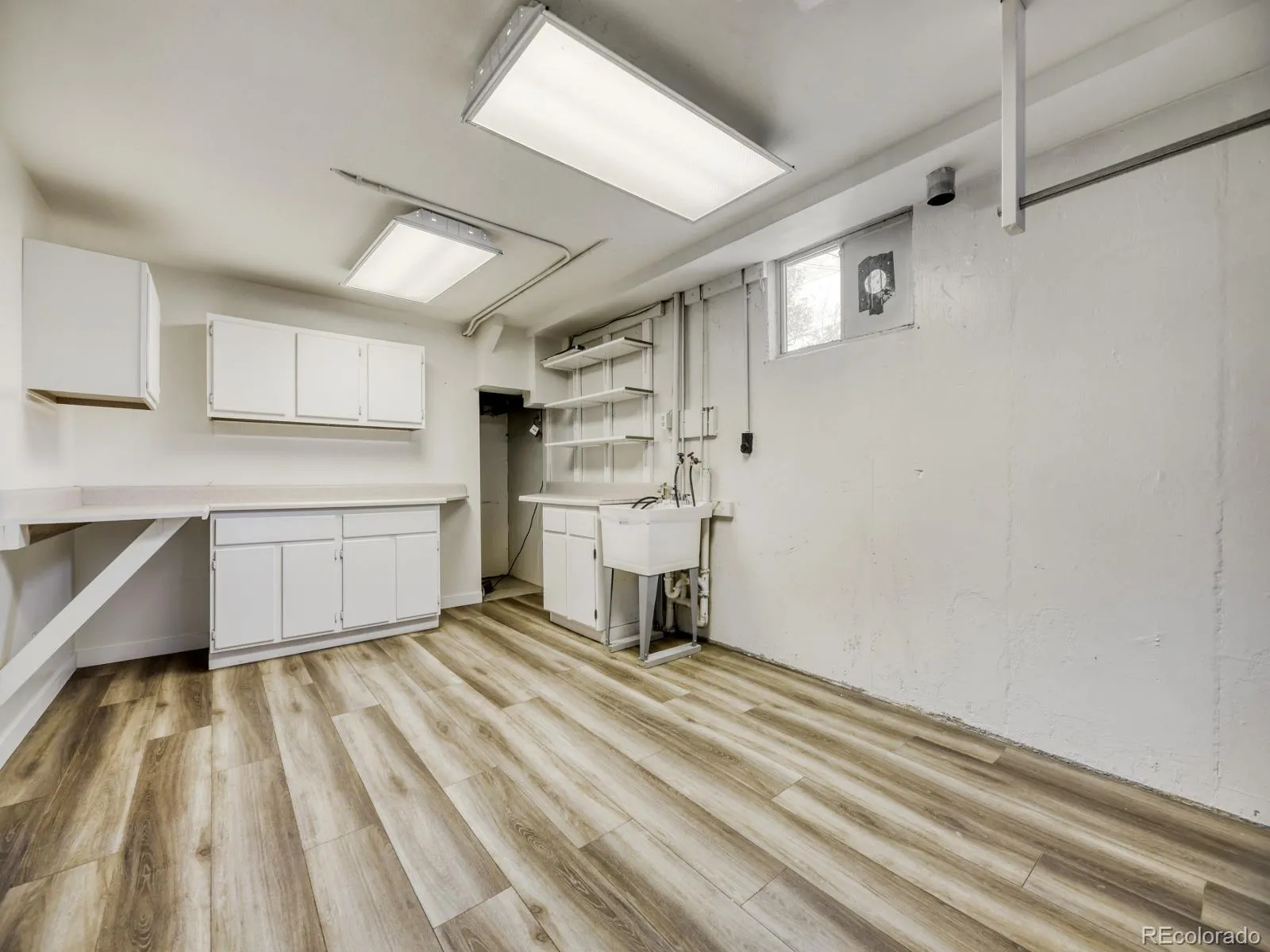 1015 W Longview Avenue Littleton CO 80120 MLS #REC3324870 05212026183941 1600 22