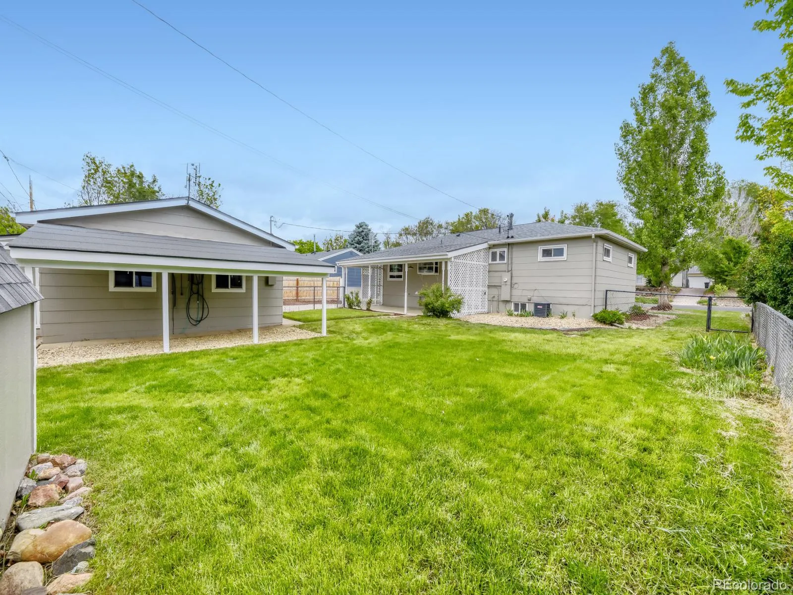 1015 W Longview Avenue Littleton CO 80120 MLS #REC3324870 05212026183941 1600 25