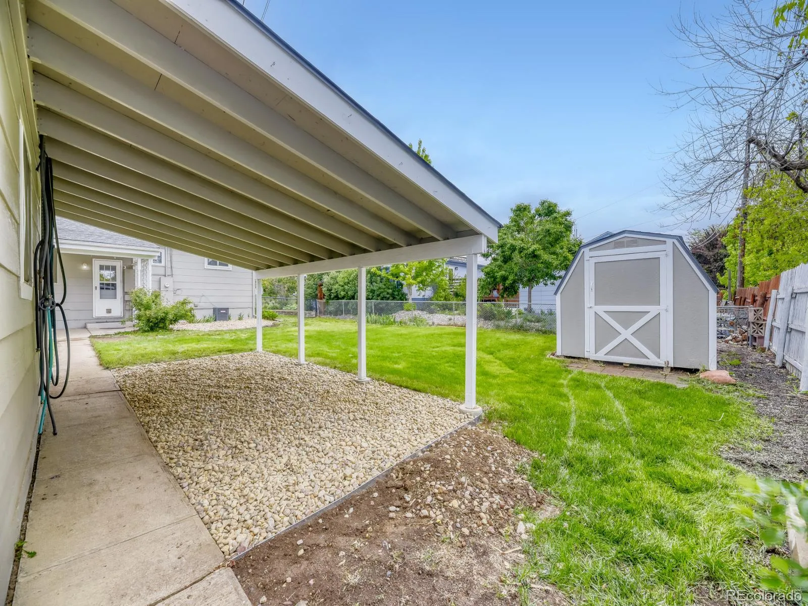 1015 W Longview Avenue Littleton CO 80120 MLS #REC3324870 05212026183941 1600 27