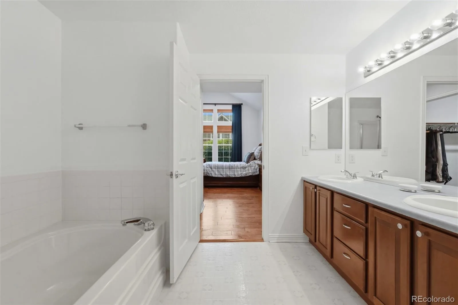 648 S Yarrow Street Denver CO 80226 | MLS #REC3325871 08092026162330 1600 10