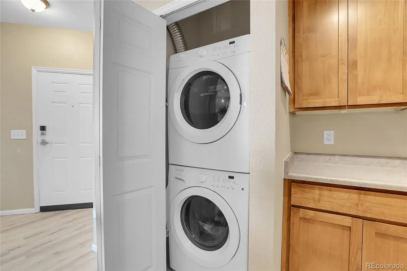 10302025223422 1600 14