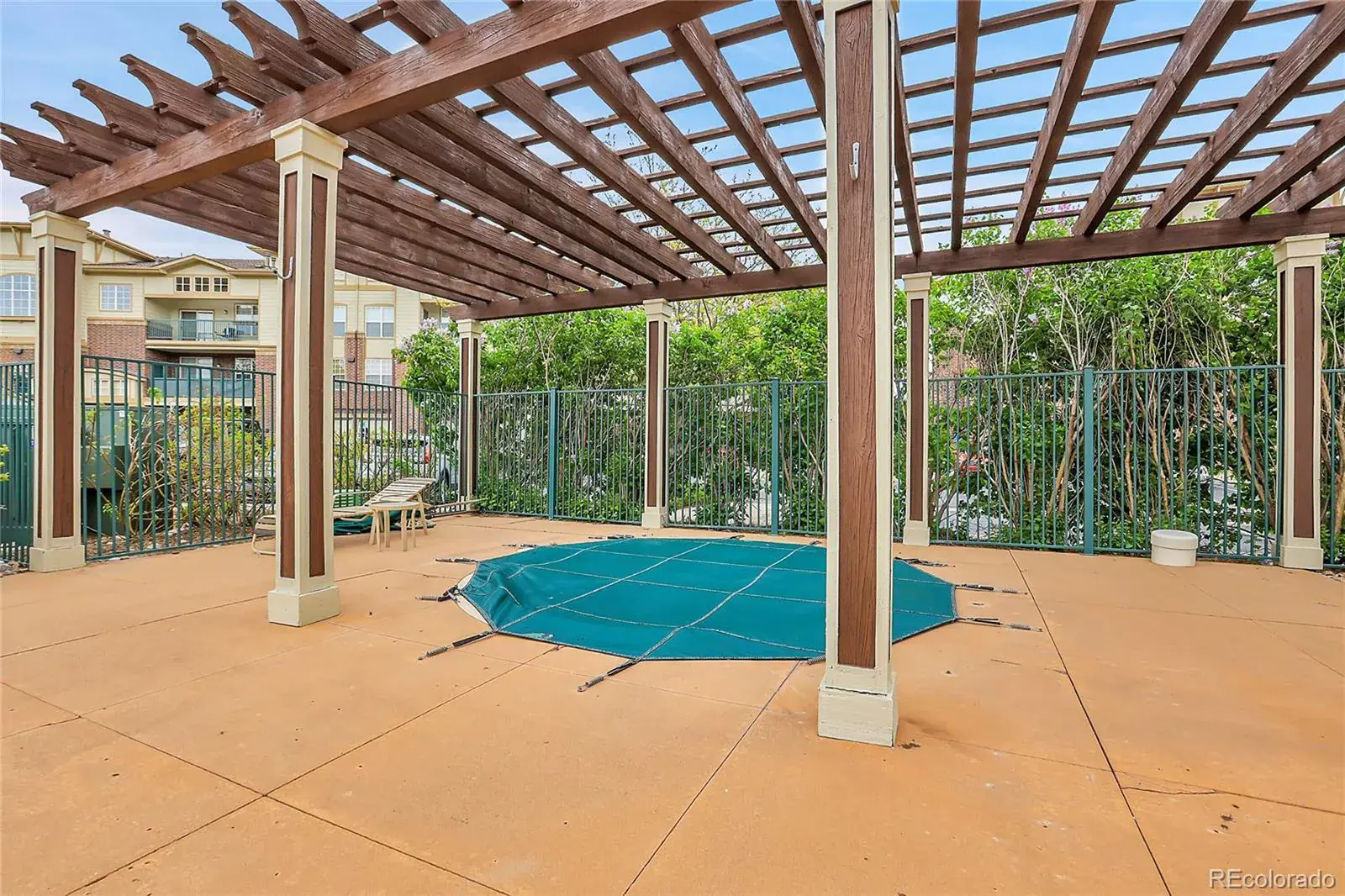 10302025223422 1600 31