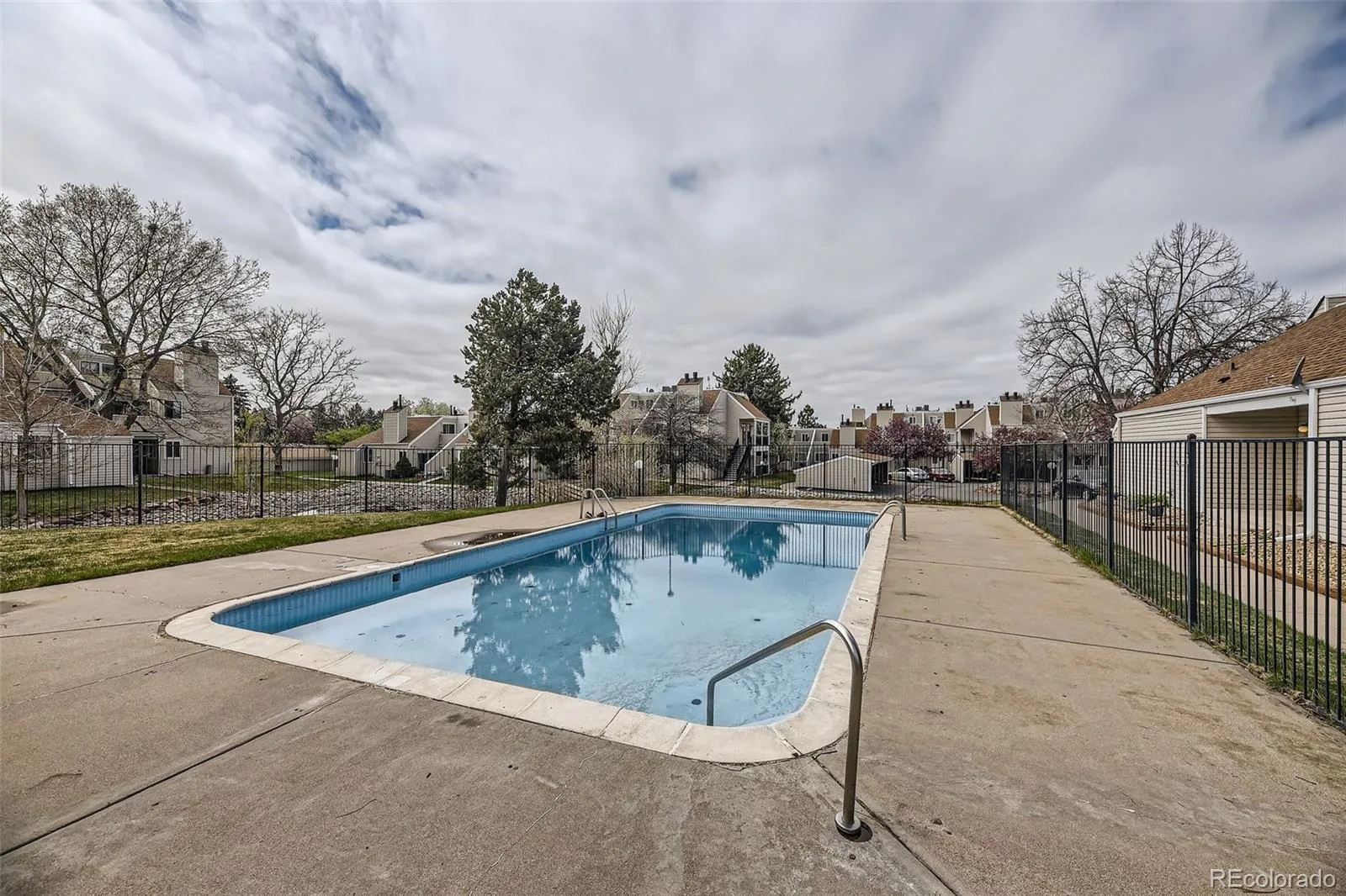 2469 S Xanadu Way #A Aurora CO 80014 | MLS #REC3327407 08142026152712 1600 27