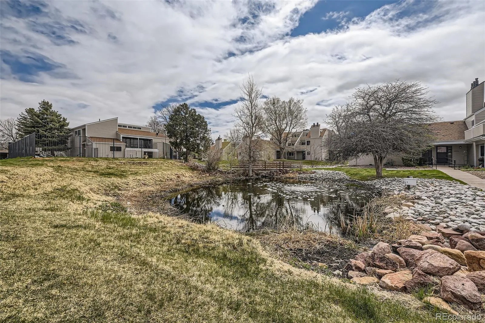2469 S Xanadu Way #A Aurora CO 80014 | MLS #REC3327407 08142026152712 1600 29