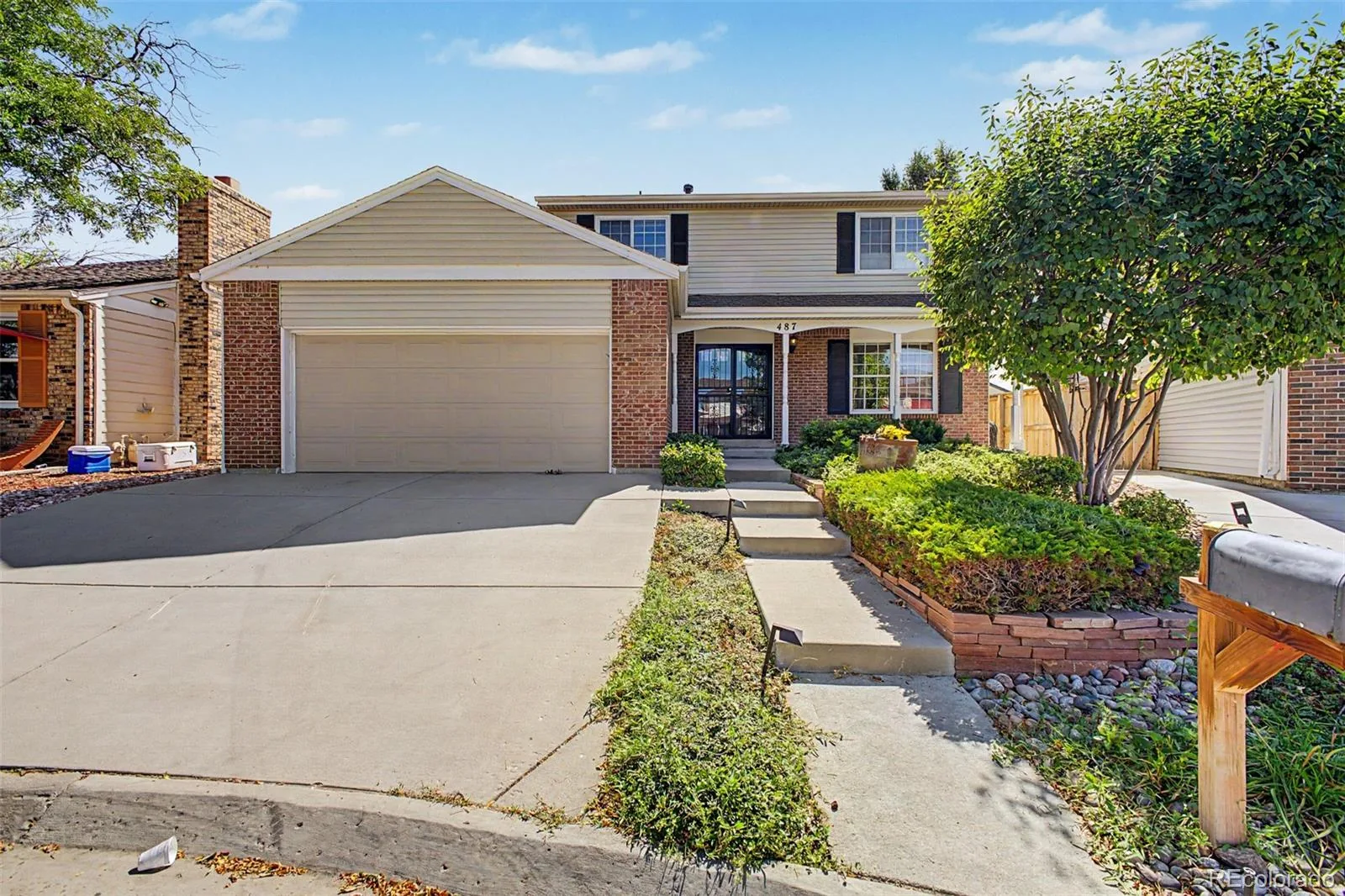 487 S Kingston Circle Aurora CO 80012 | MLS #REC3327800 10012026181156 1600 1