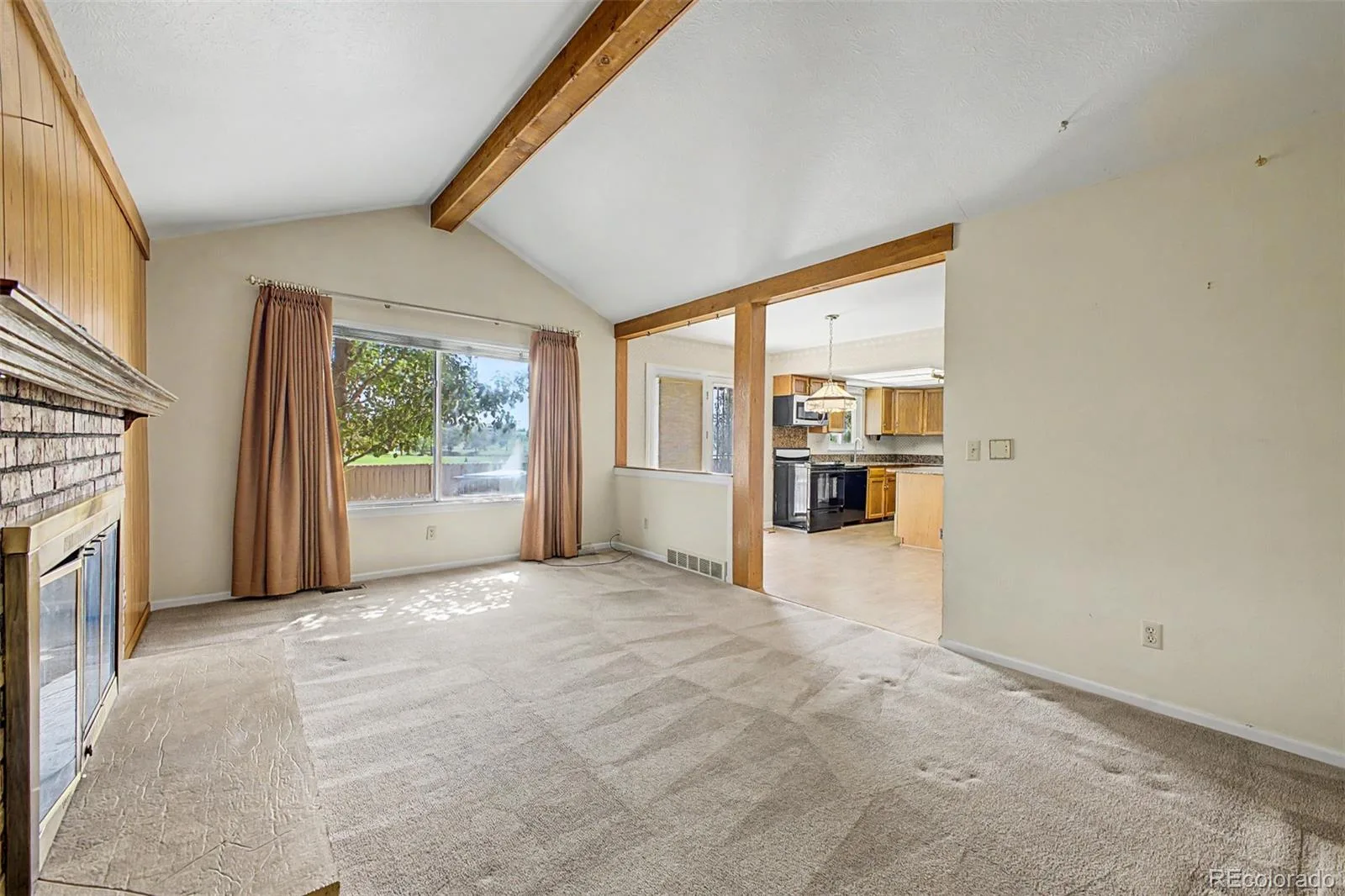 487 S Kingston Circle Aurora CO 80012 | MLS #REC3327800 10012026181156 1600 19