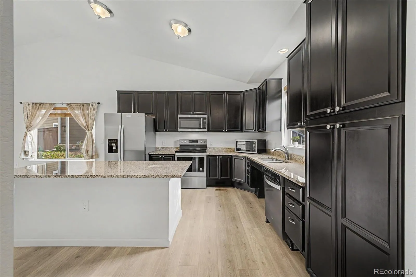 14700 E 104th Avenue #1101 #11 Commerce City CO 80022 MLS #REC3330319 04182026232242 1600 3